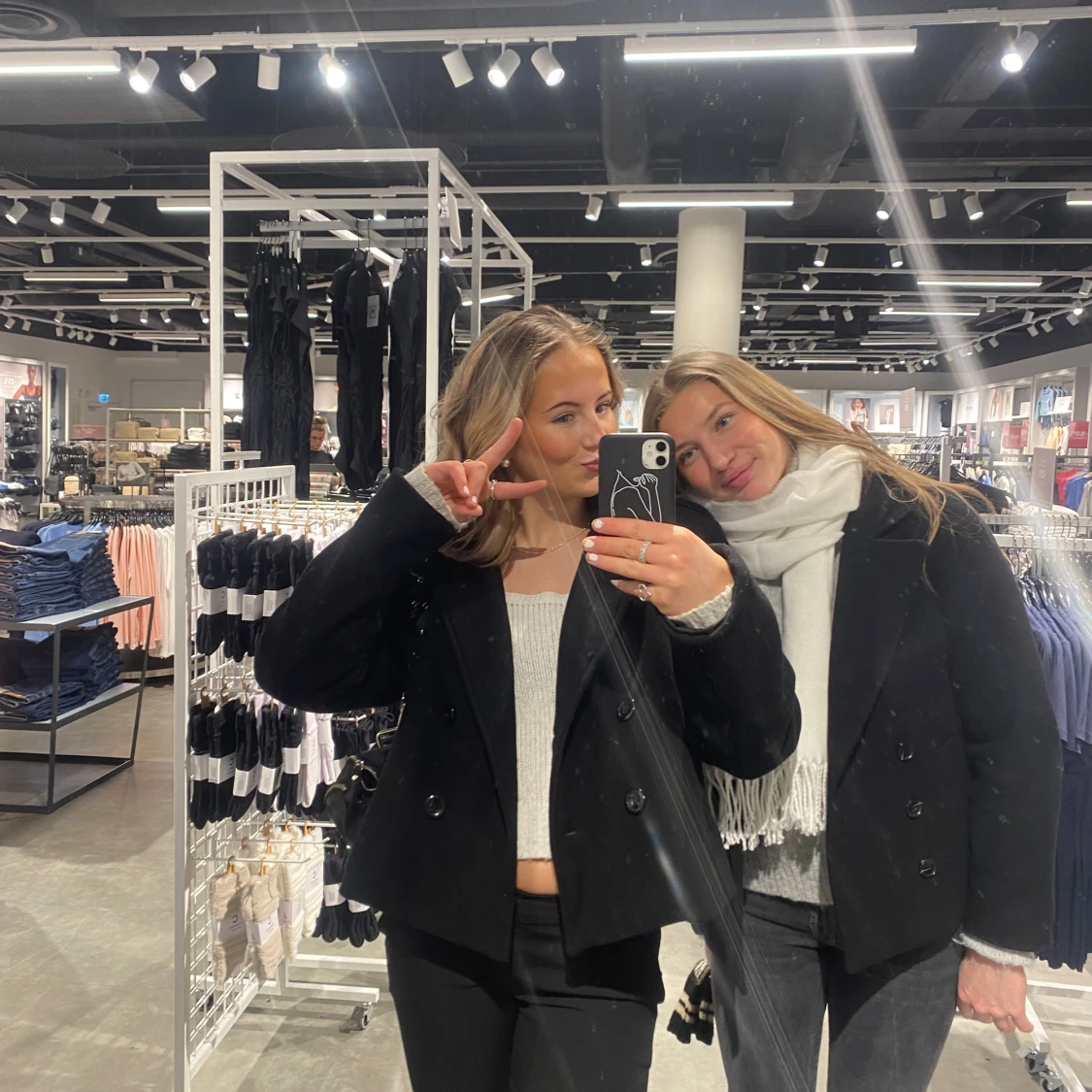 Svart höstkappa  - 91