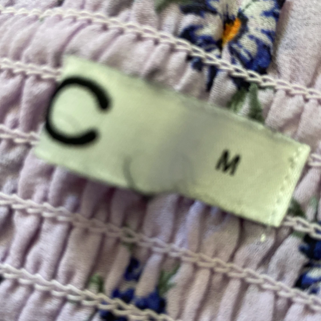 lila blommig kjol från cubus - 93