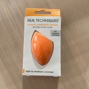 Real Techniques sponge - Ny sminksvamp från real techniqes
