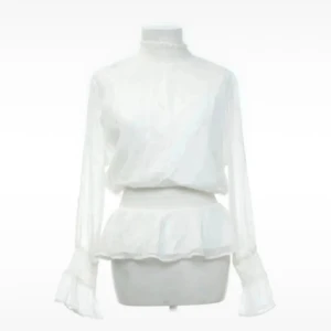 Vit AllSaints blus - Super fin vit blus från märket AllSaints, nypris ca 1300kr och har fortfarande prislappen kvar!! 🥰💕💕 storlek M men passar även xs/s
