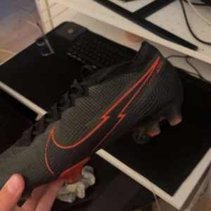 Nike skor - Storlek 40