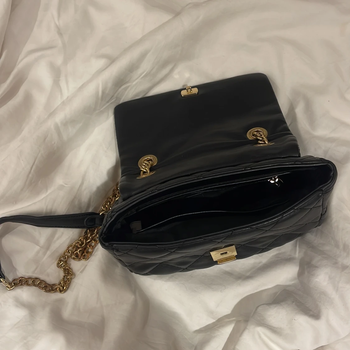 Valentino väska - 90