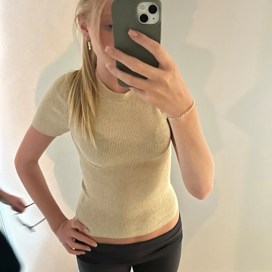 Glittrig guld topp - 91