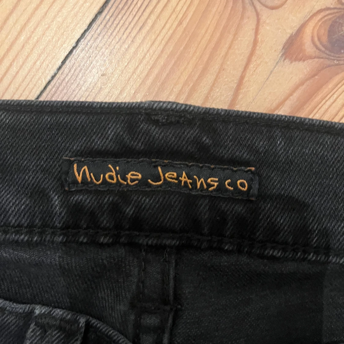 Svarta Nudie Jeans - 91