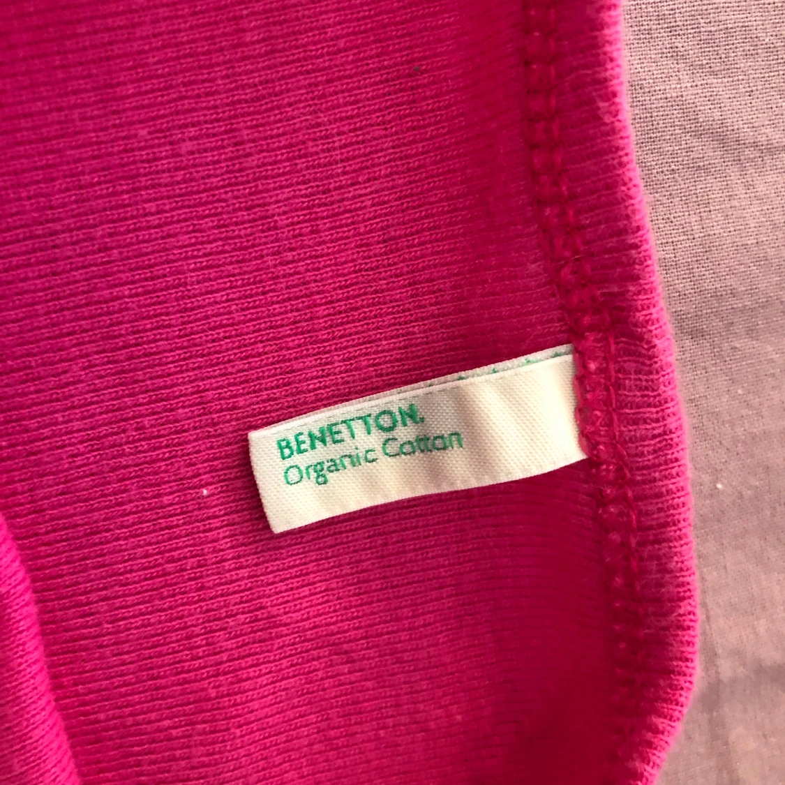 Rosa långärmad tröja från Benetton - 90
