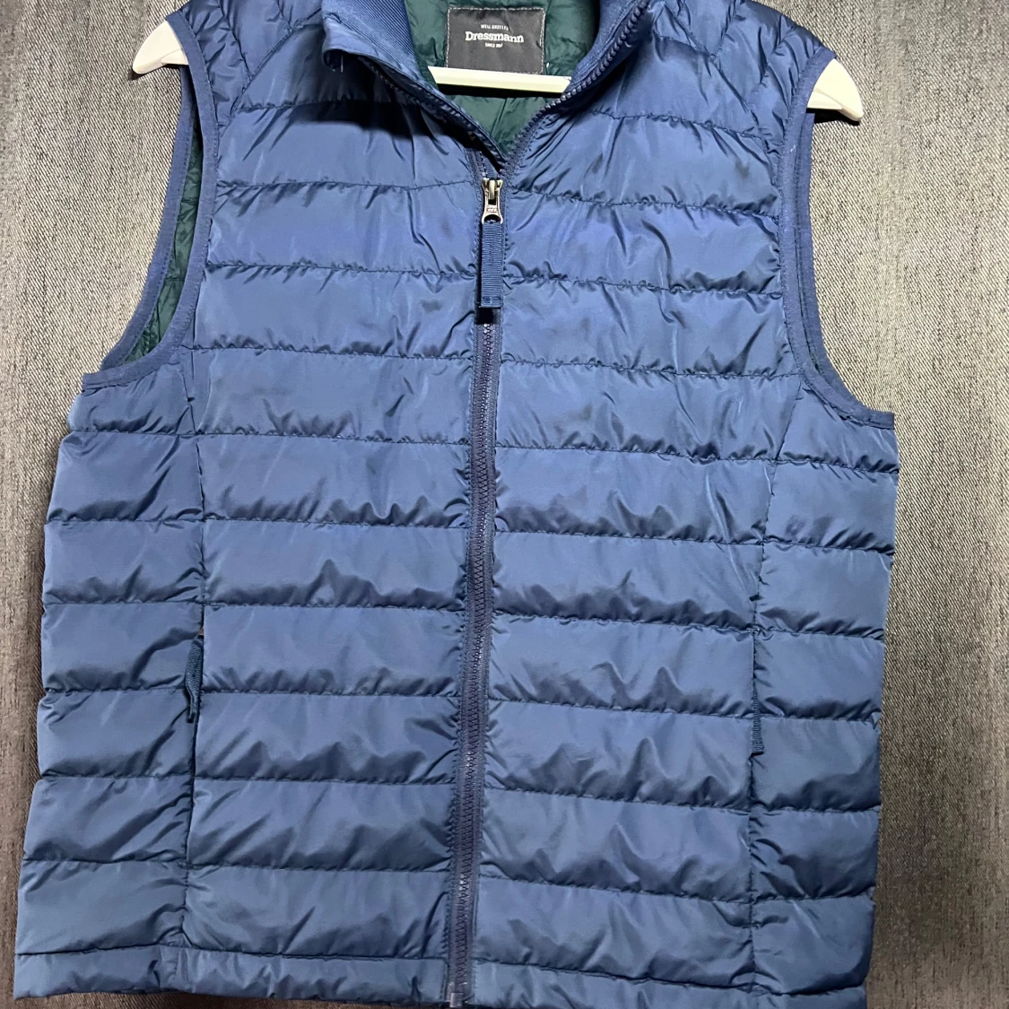 Blå dunväst från Dressmann - 92