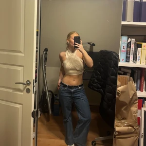 Festtopp - Snygg festtopp som aldrig är använd!