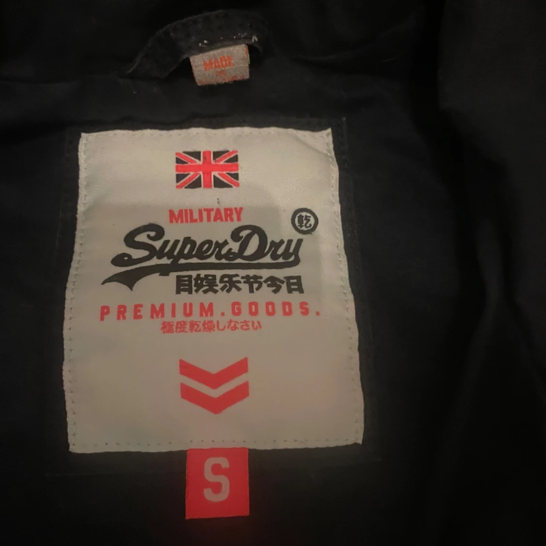Svart jacka från Superdry - 3