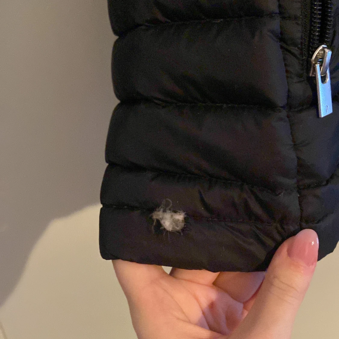 Svart dunjacka från Peak Performance - 1