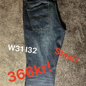 Nudie Jeans  - Nudie jeans 366kr steal köp alla tre för 999 kr vid frågor och funderingar är de bara att höra av sig!😁✌️