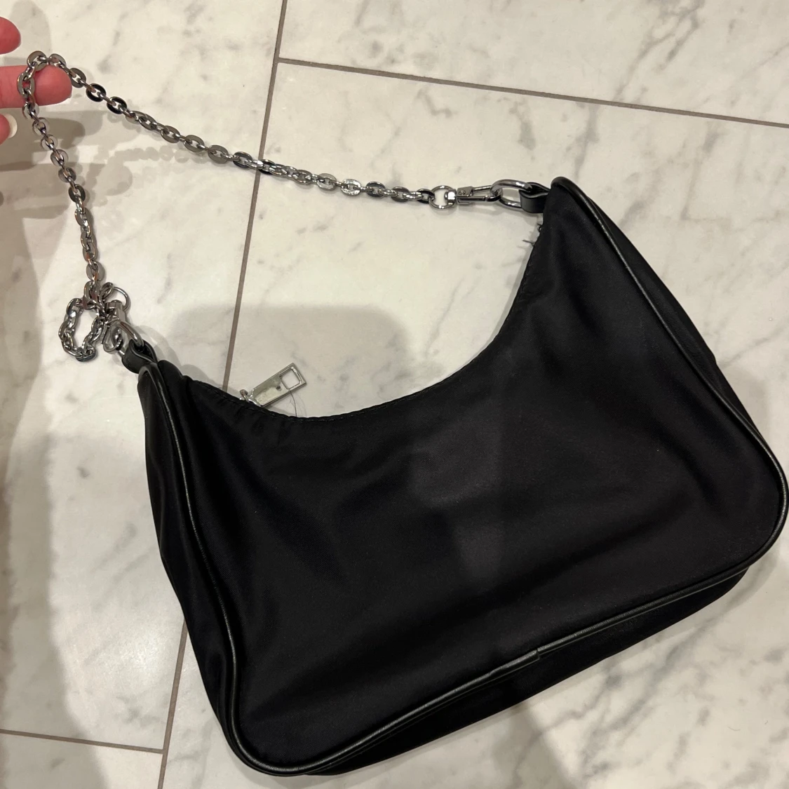 Svart Prada väska  - 2