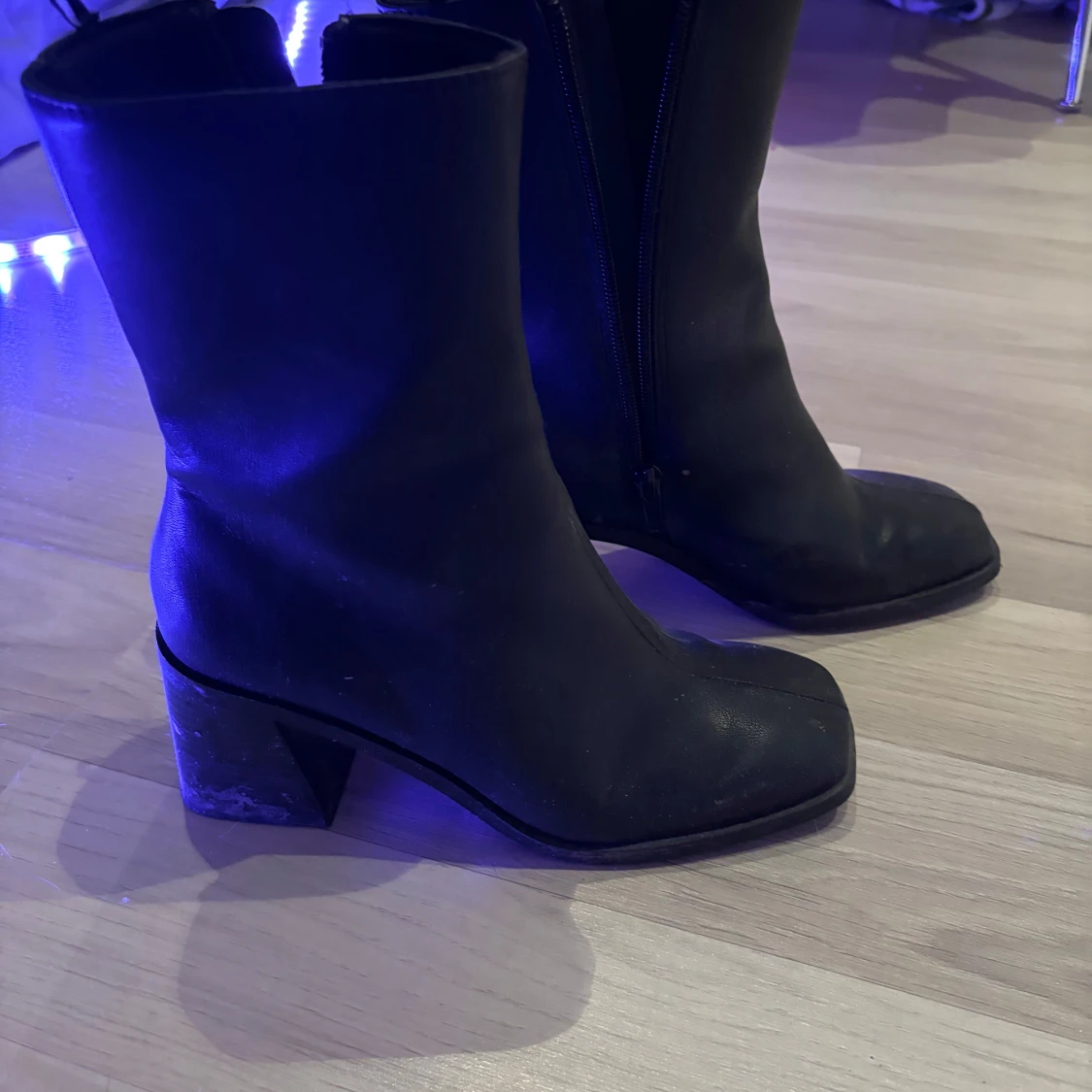 Svarta boots med klack - 90