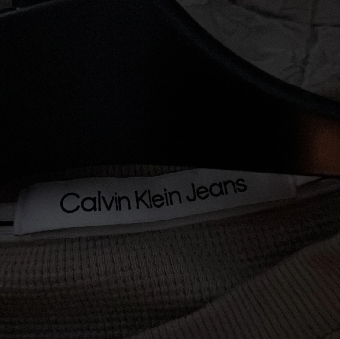 Beige tröja från Calvin Klein Jeans - 90