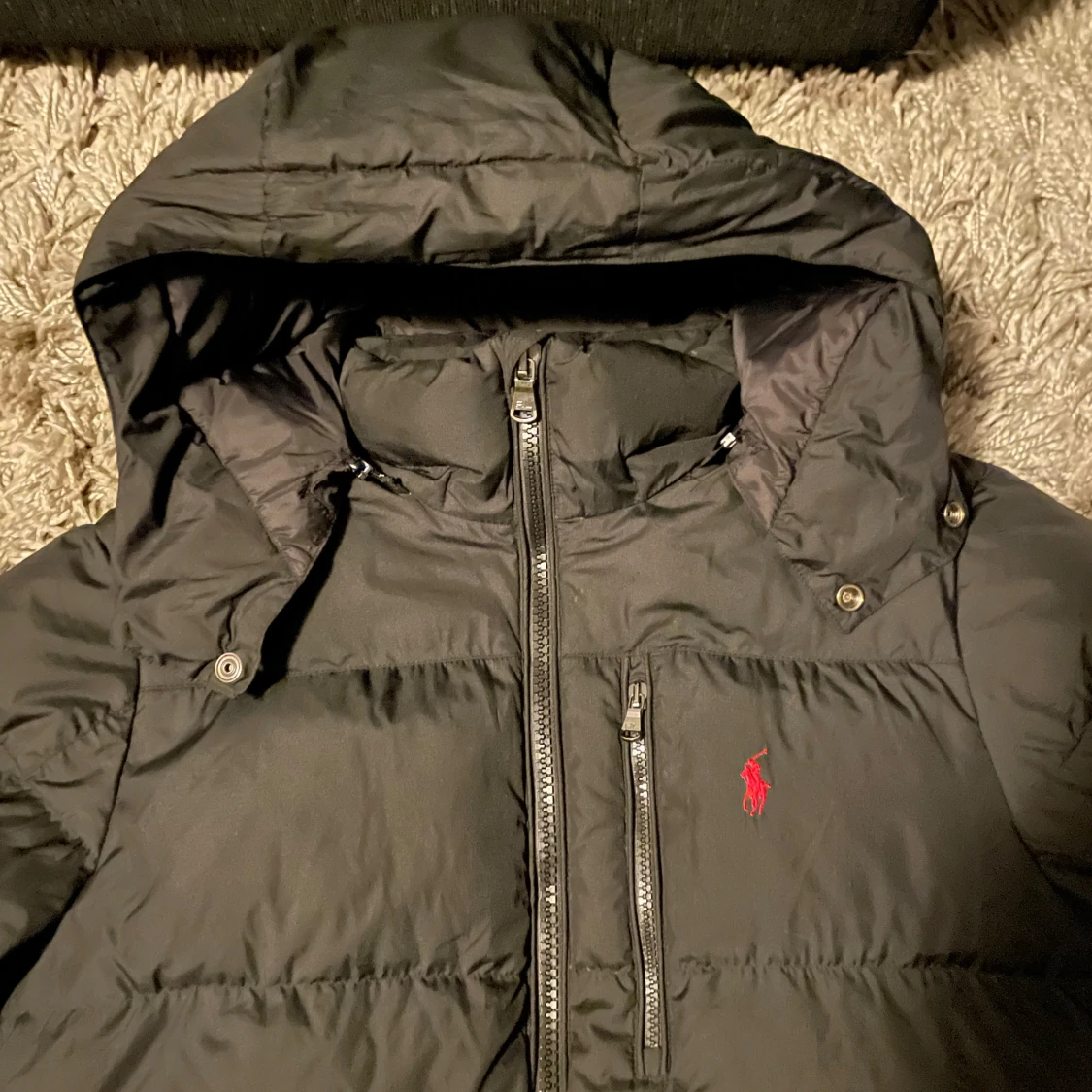 Svart dunjacka från Ralph Lauren - 90