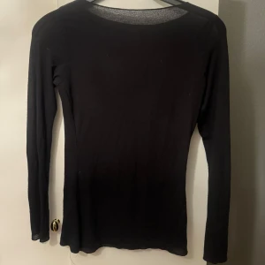 Långarmad intimissimi tröja  - intimissimi tröja, använd några gånger 