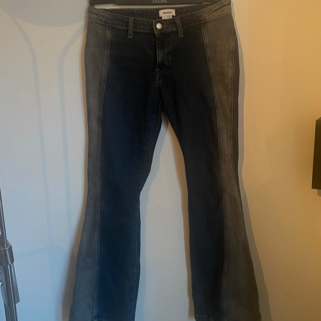 Coola jeans från weekday - 90