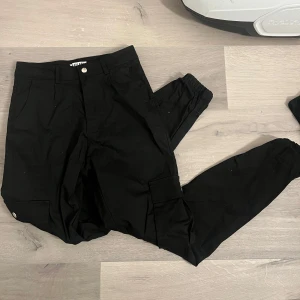 Madlady cargobyxor - Helt nya och aldrig använda! 