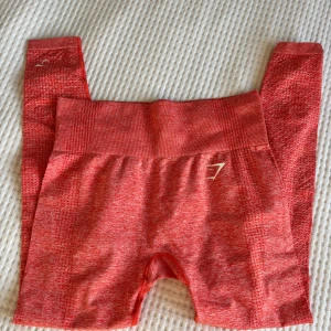 Gymshark träningstights - I nyskick. Köpta på Vinted men passade ej mig. 