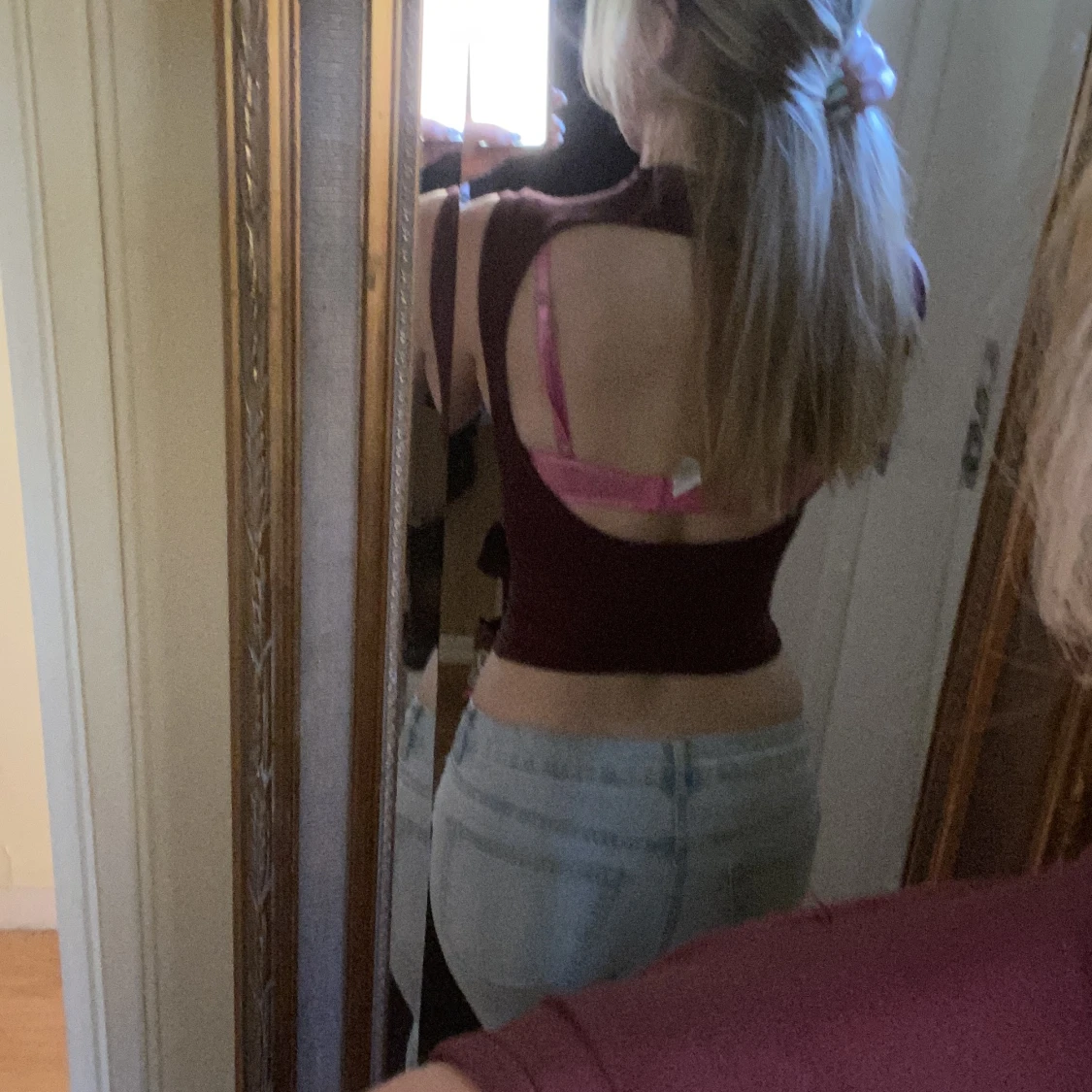 Burgundy backless topp - 93