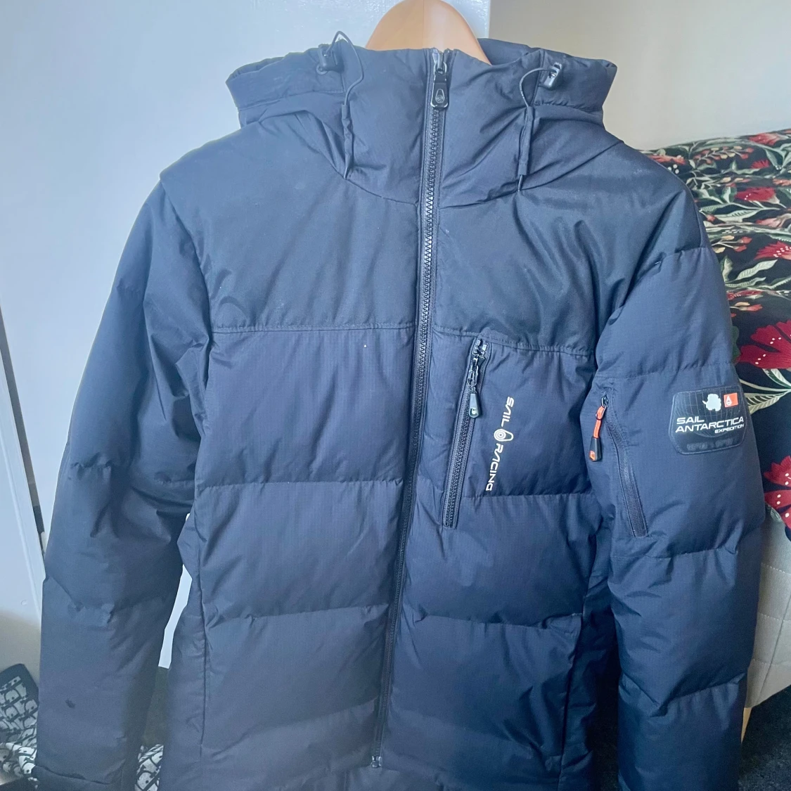 Sail racing jacka dam