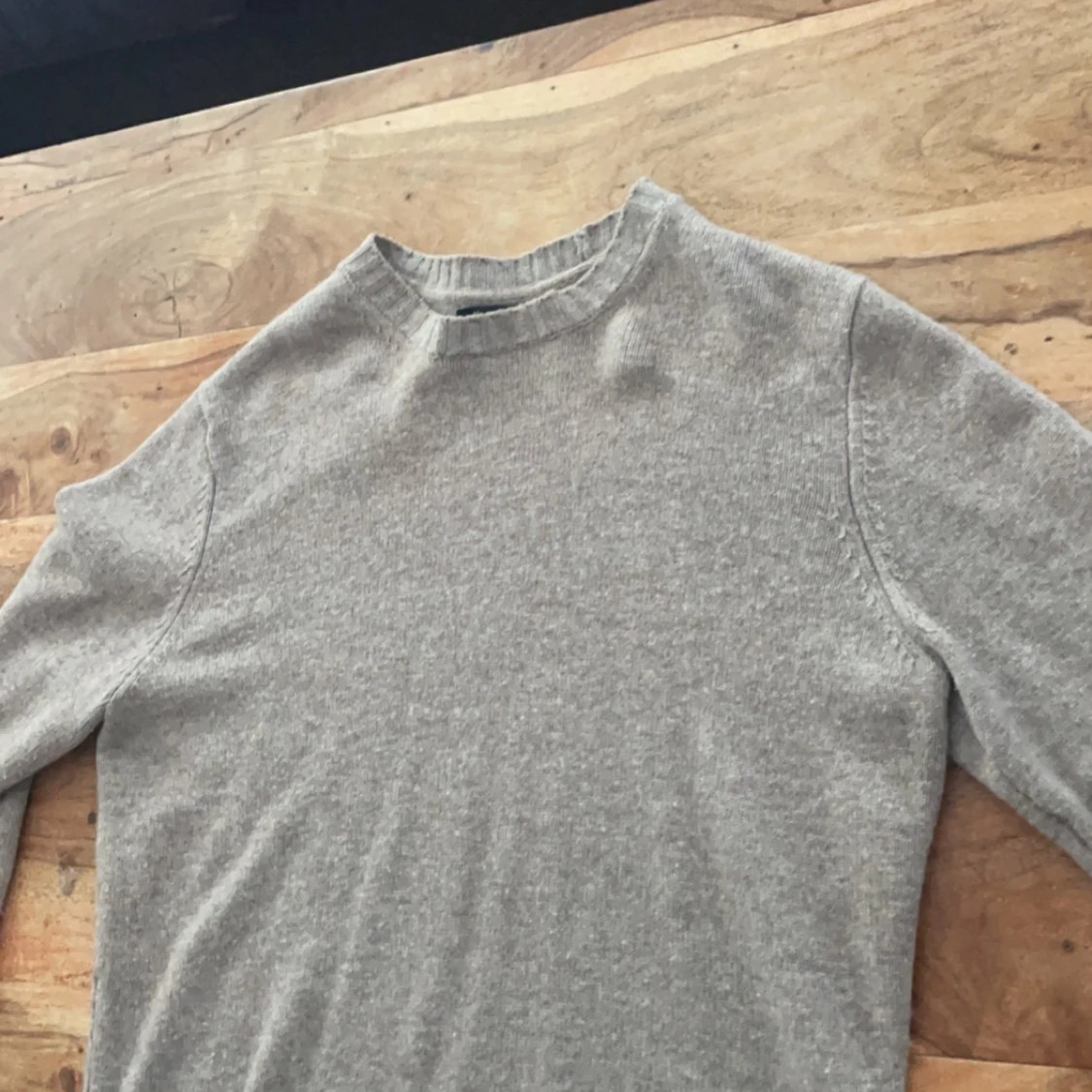 Grå ulltröja från Massimo Dutti - 91