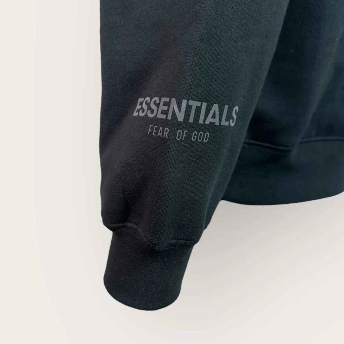 Essential tröja - 90