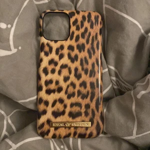 Iphone skal - Iphone 11 pro skal (ideal of sweden).