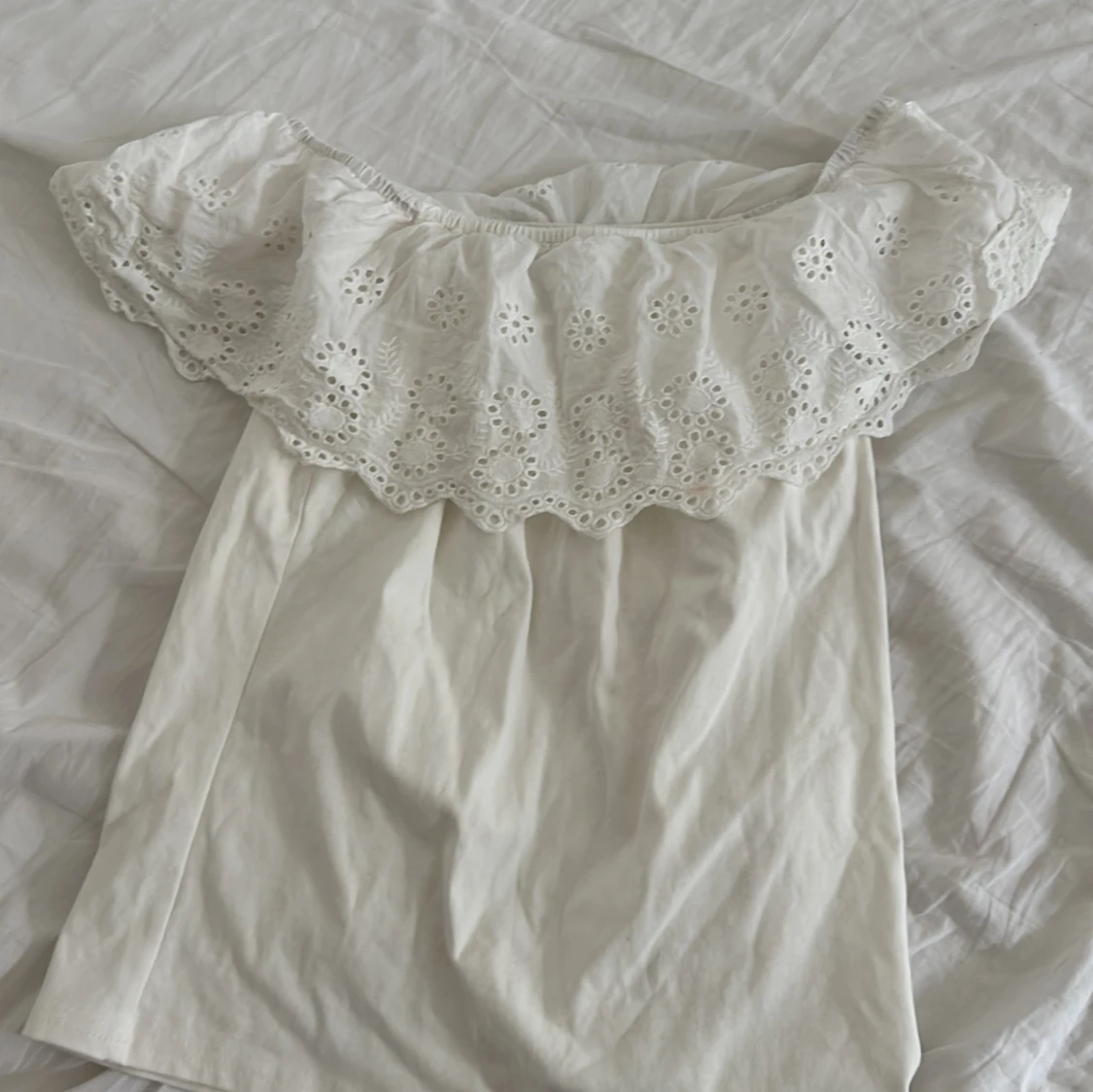 Vitt somrig blus 🤍