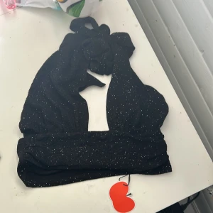 Fin topp - Helt ny väldigt fin 