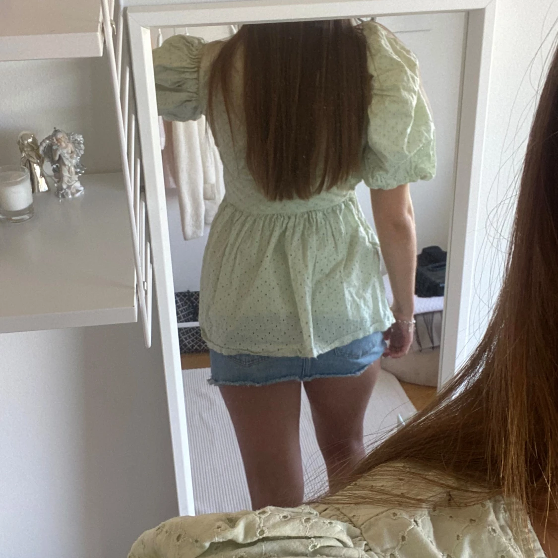 Mintgrön blus  - 91