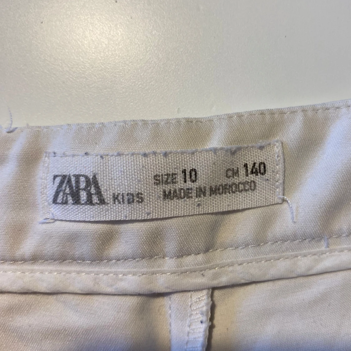 Vita shorts ifrån zara  - 91