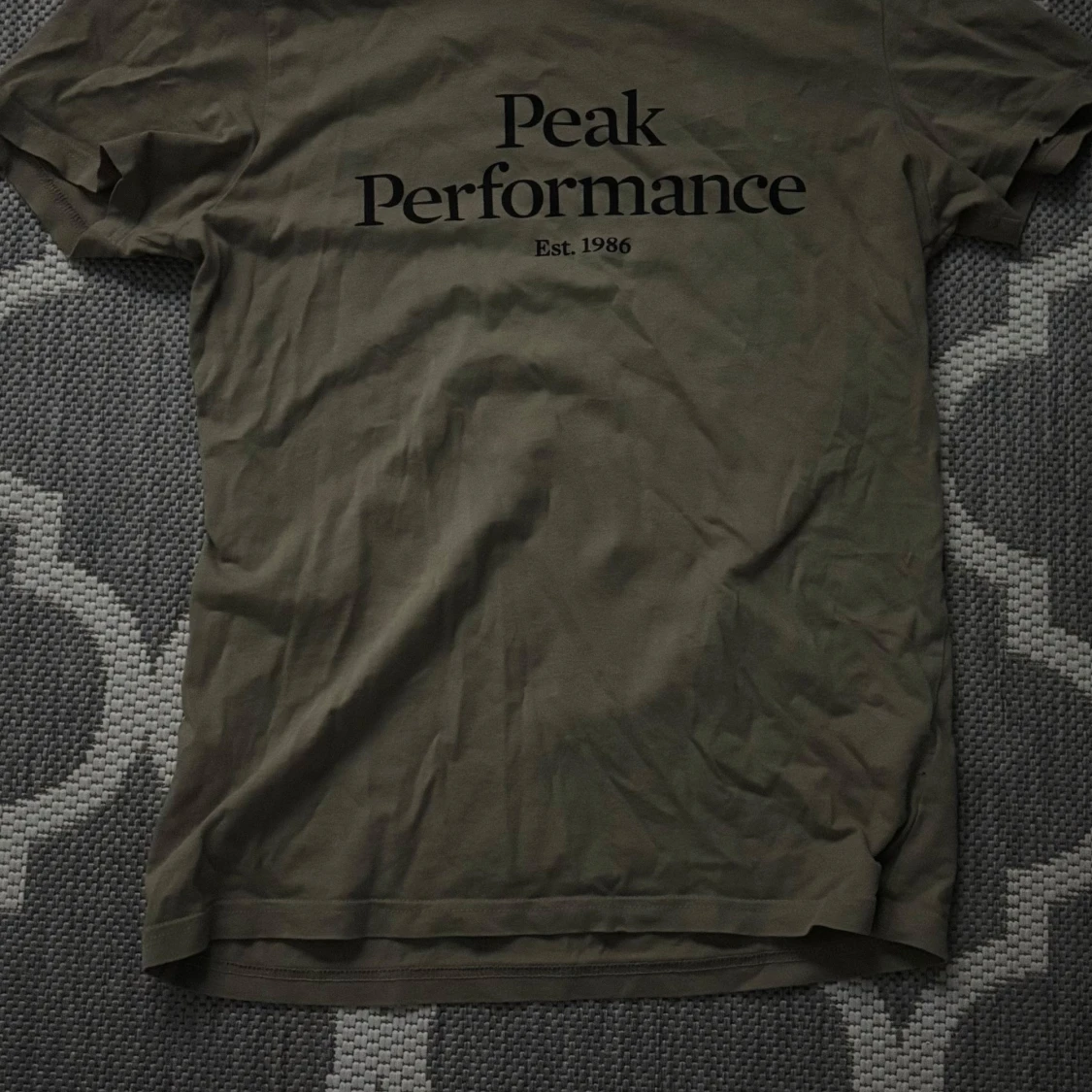 Peak performance tshirt