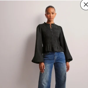 Oanvänd Nelly blus - Nelly blus 