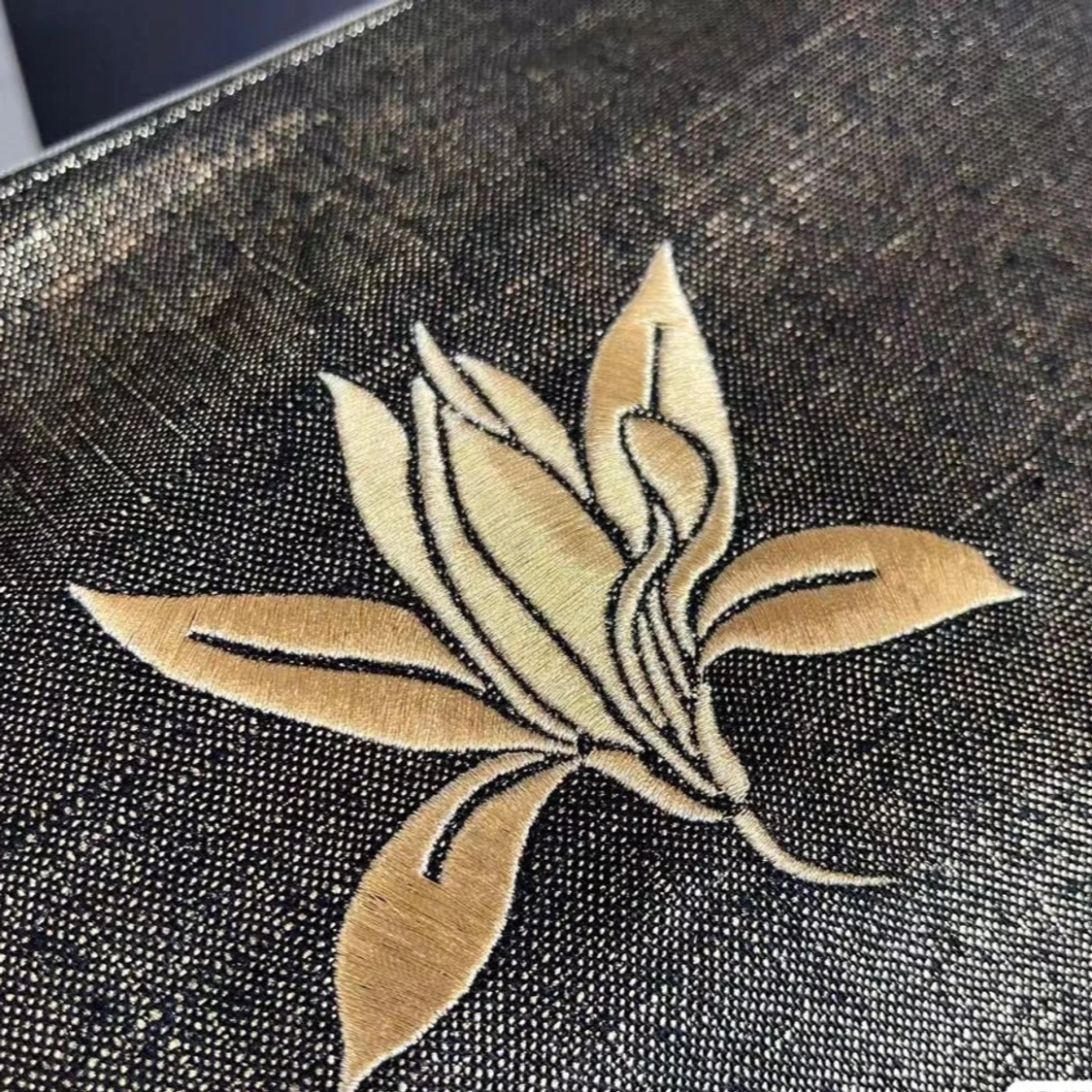 Svart necessär från Chanel - 1