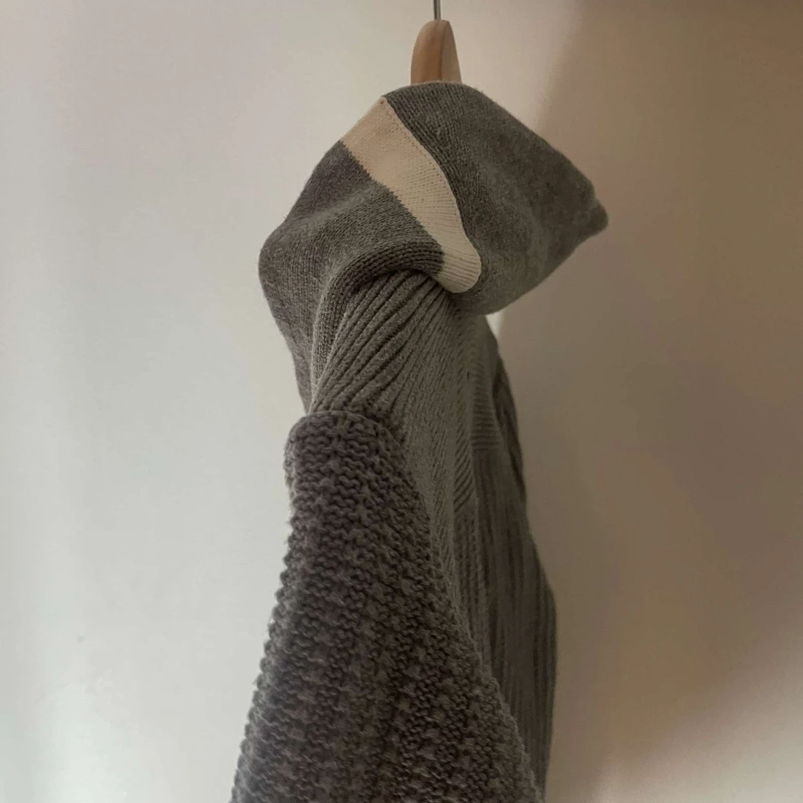 Grå kofta från J.Lindeberg - 3