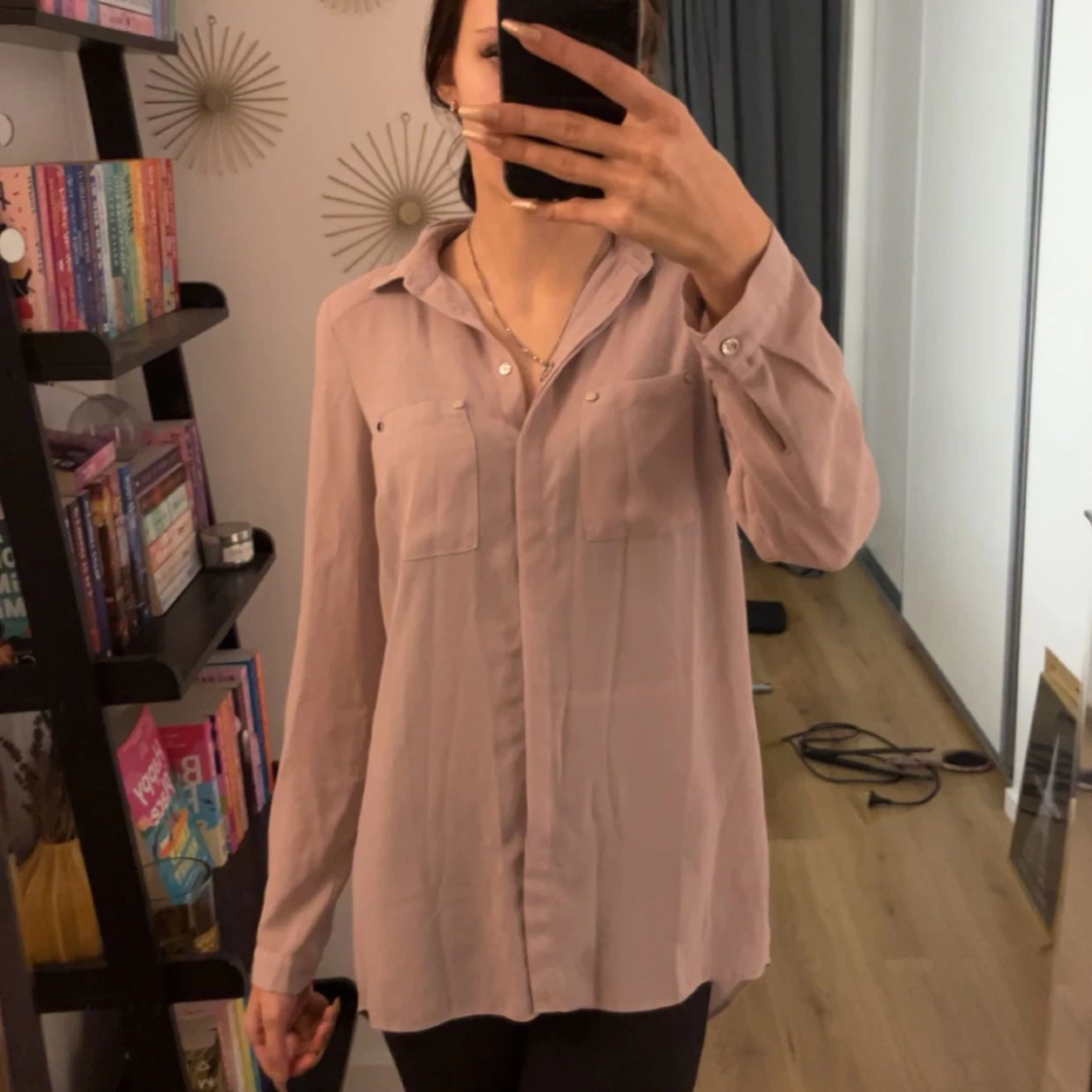 Beige/rosa blus med fickor - 2