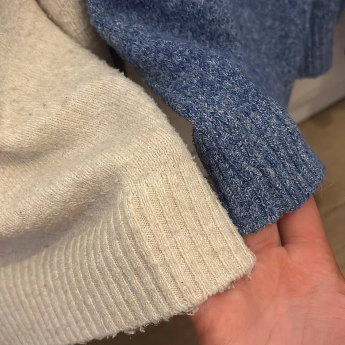 Beige och blå tröja från Vero Moda - 3