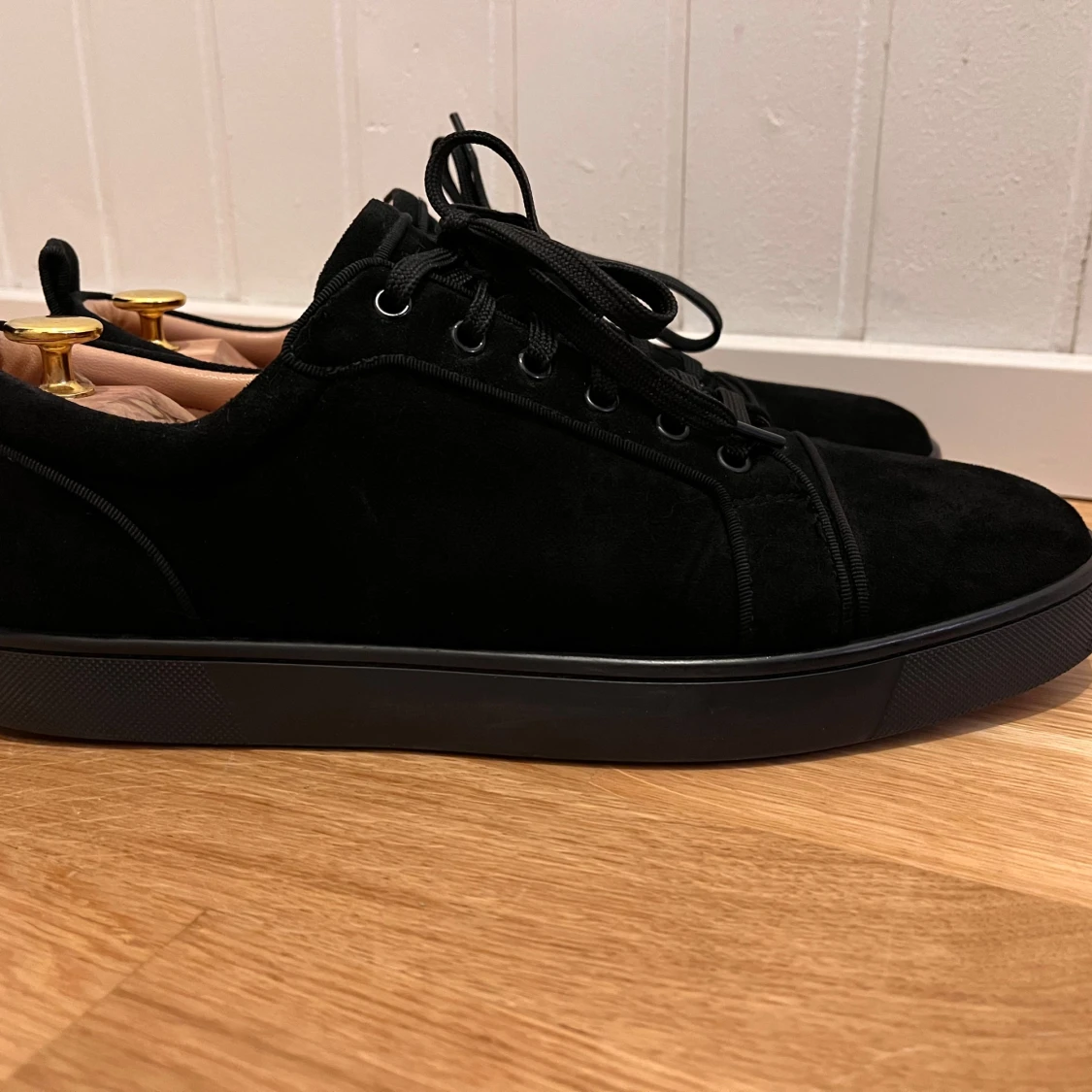 Svarta Loubs utan spikar - 1