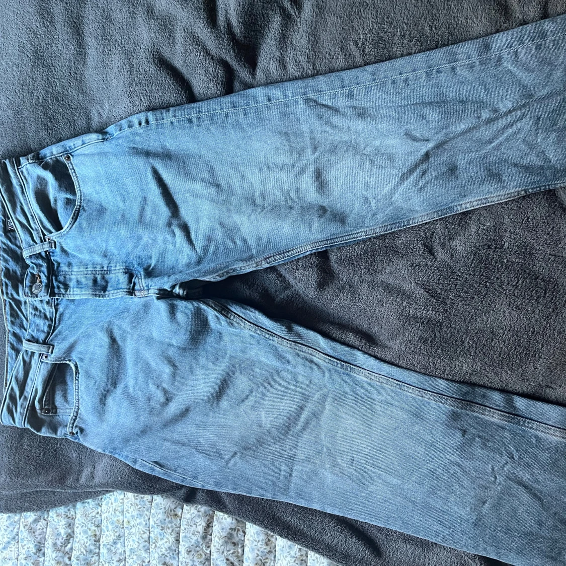 Blå jeans från Zara