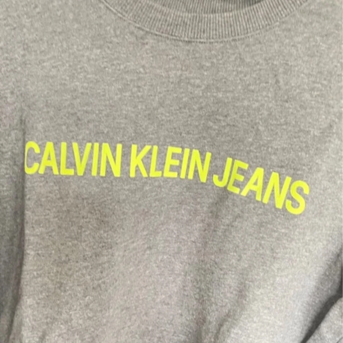 Grå tröja från Calvin Klein Jeans - 90
