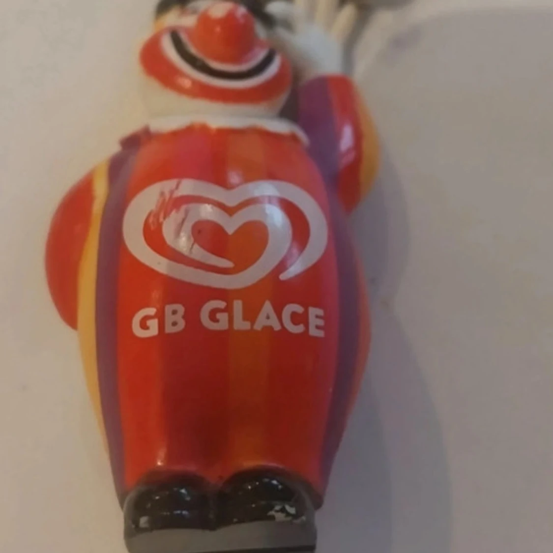 Nyckelring med GB Glace clown - 90