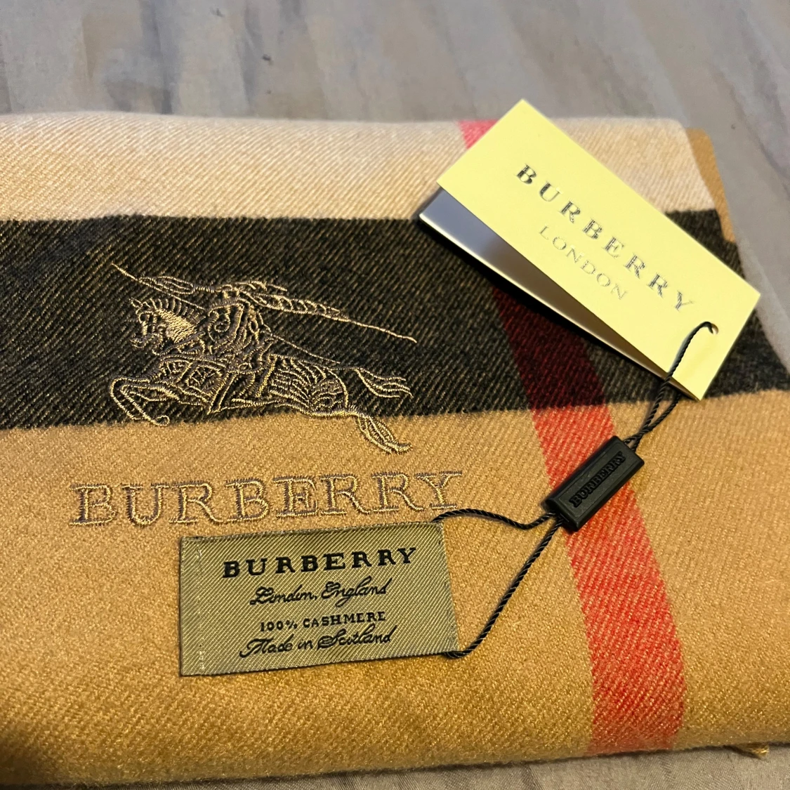 Halsduk från Burberry - 91