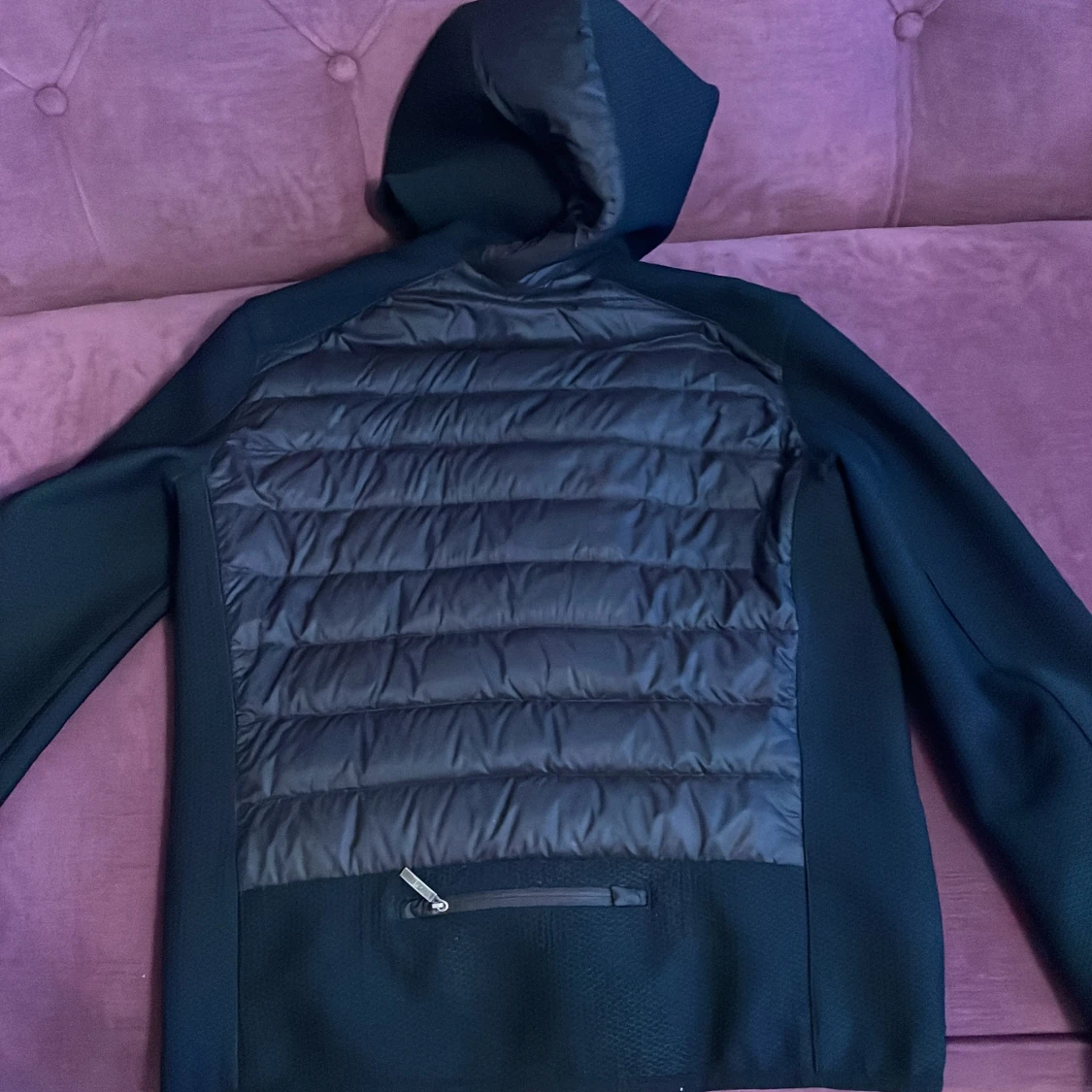 Svart jacka med huva från Parajumpers - 1