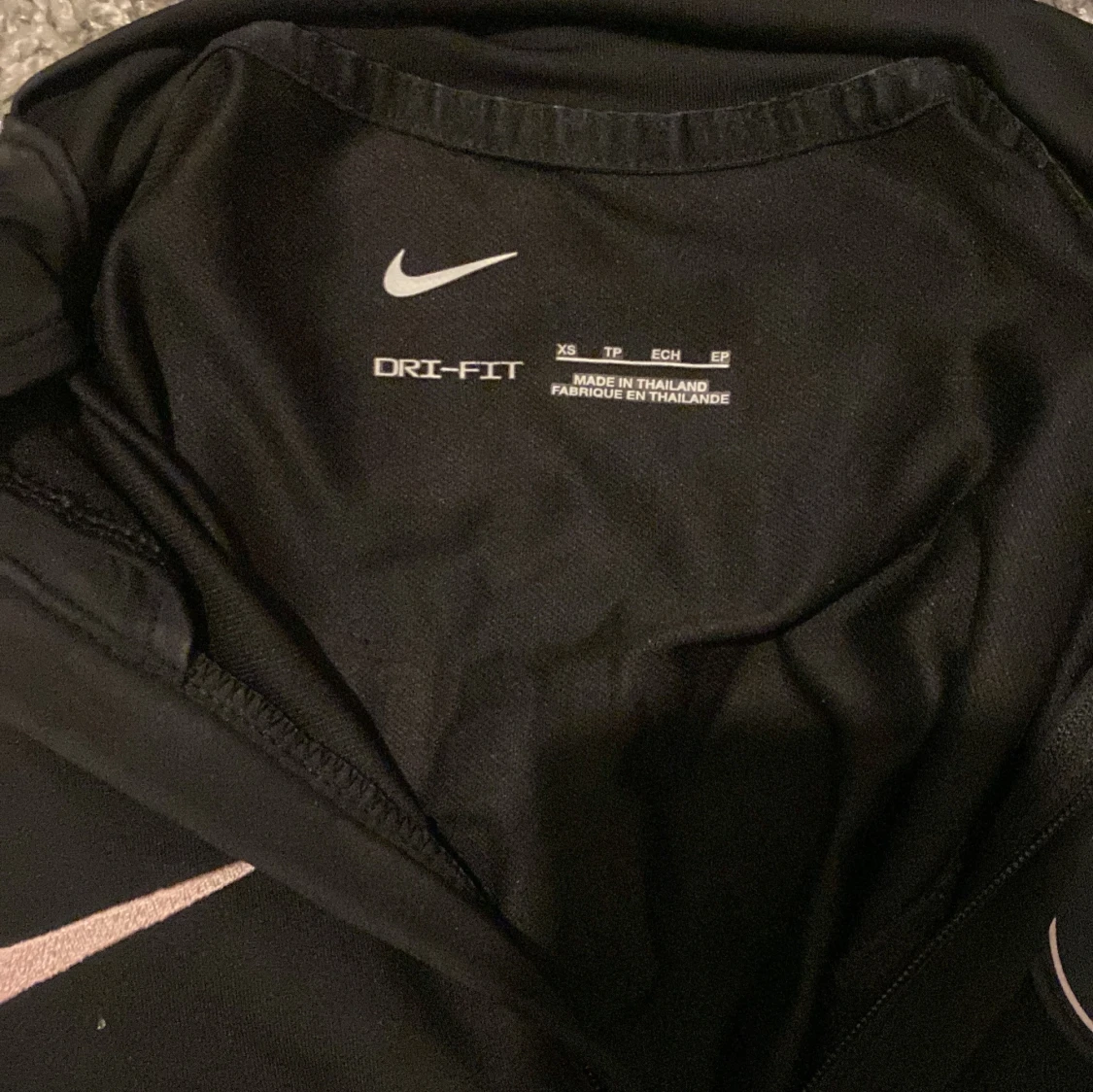 Svart långärmad tröja från Nike med PSG-logga - 91