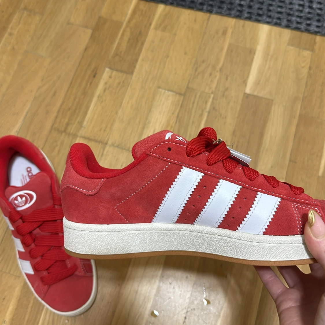 Röda Adidas Campus sneakers - 91