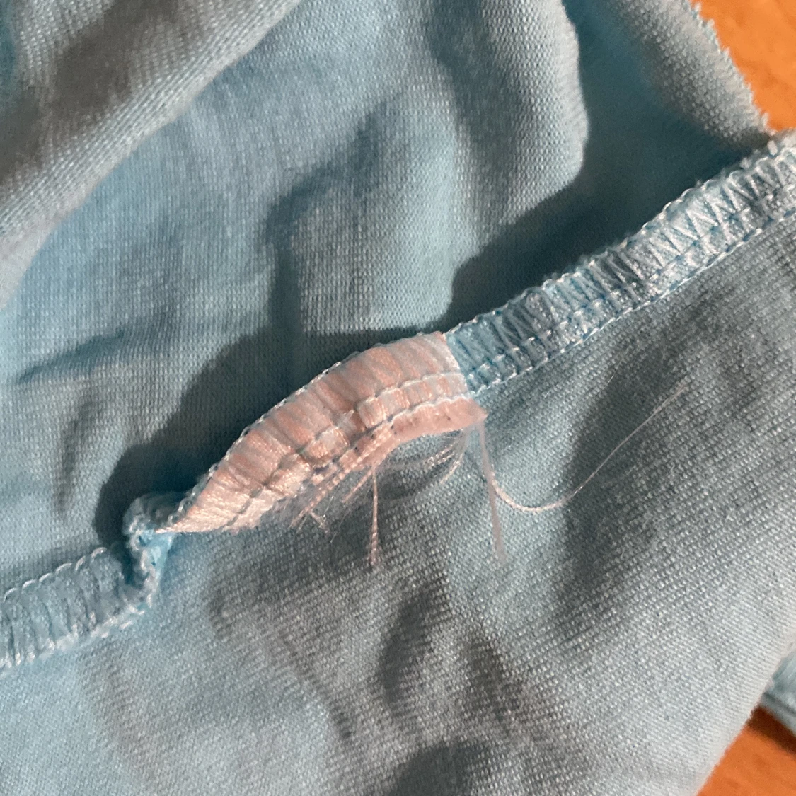 Turkos ärmlös linnetopp - 92