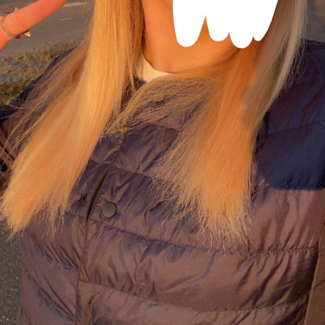 Mörkblå ultralätt dunjacka från Uniqlo - 90