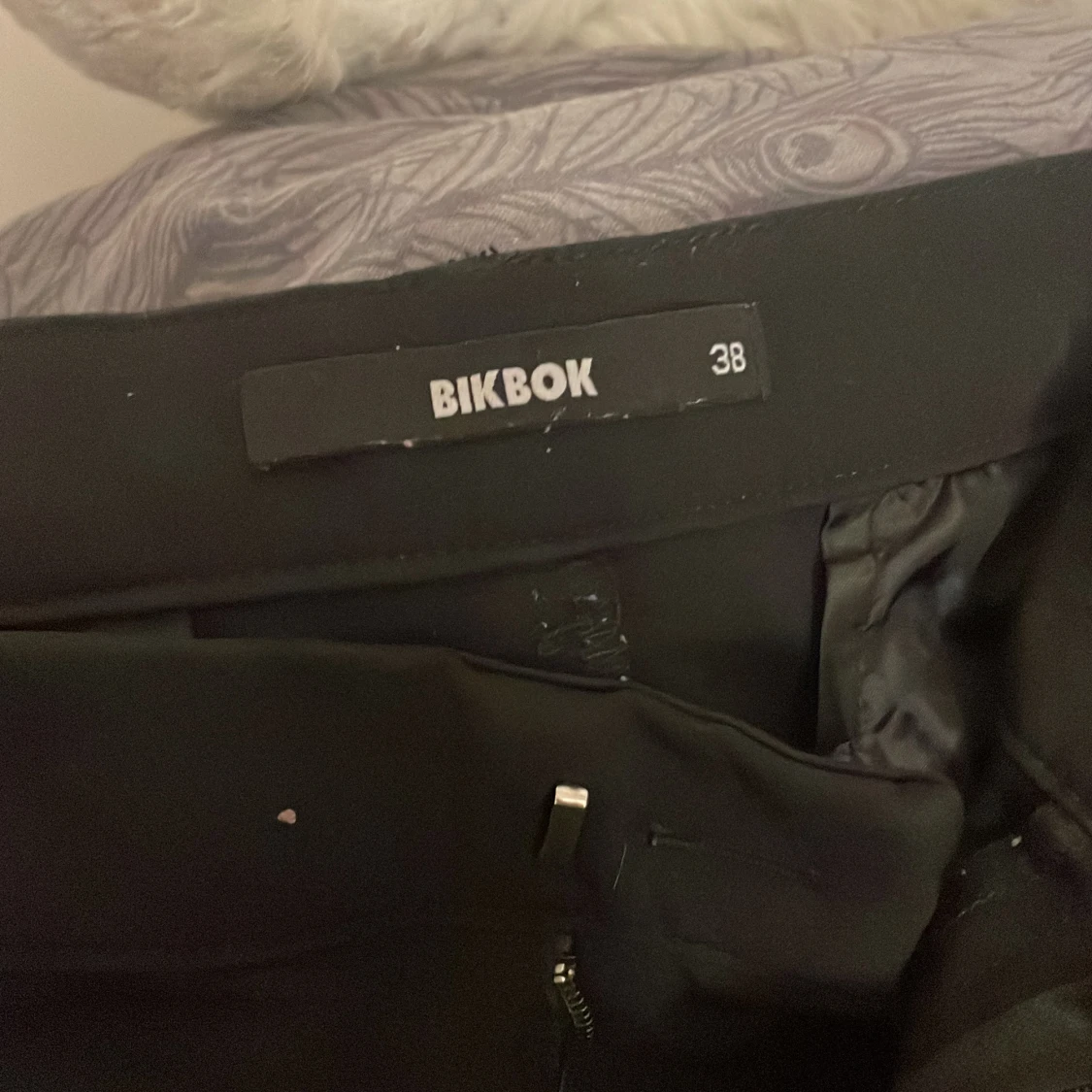 Kostymbyxor från BIKBOK - 90