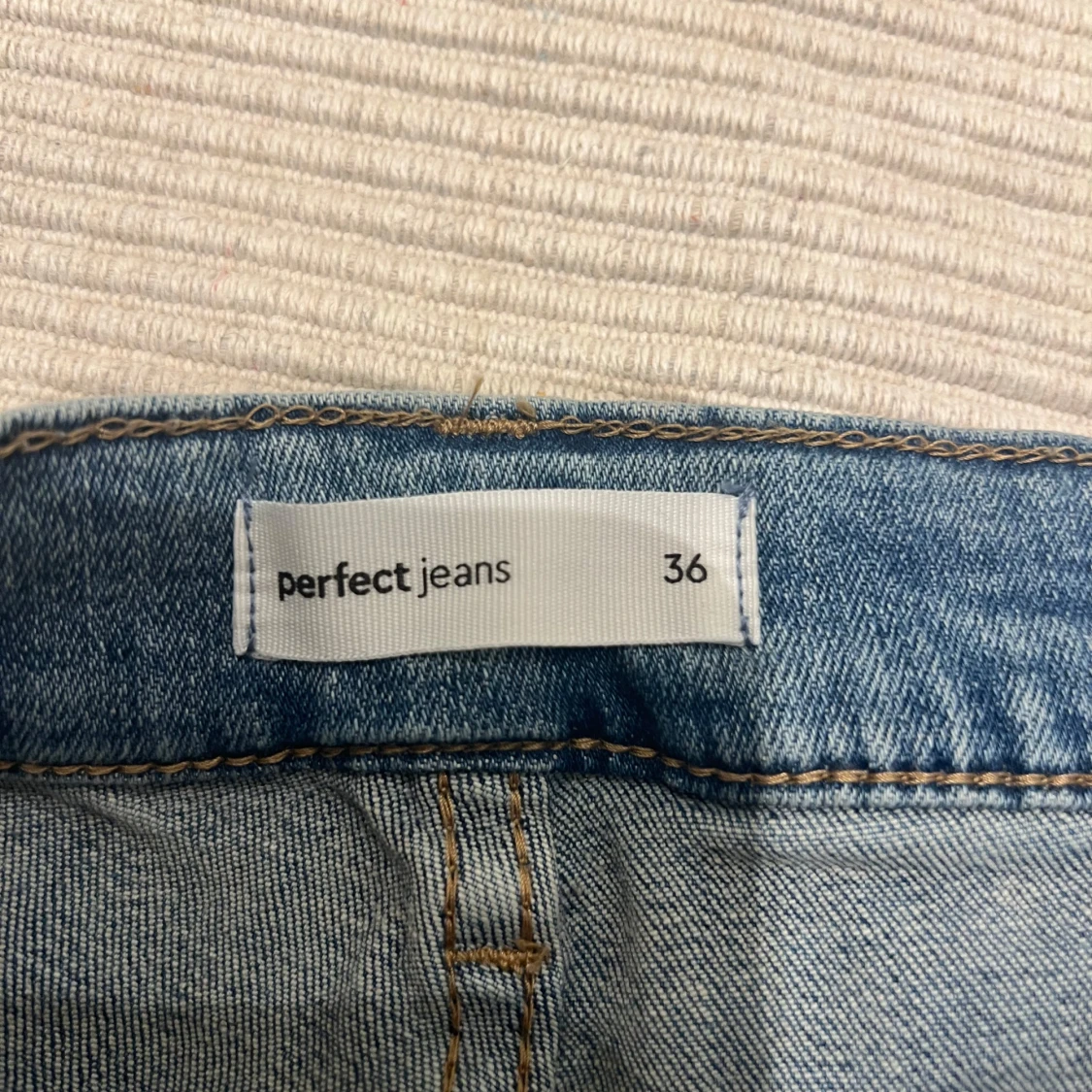 Blå bootcut jeans från Perfect Jeans - 91