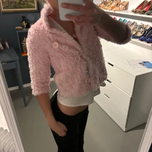 Bolero - Kofta/bolero storlek 116 till barn men det passar bra då jag har xs annars 